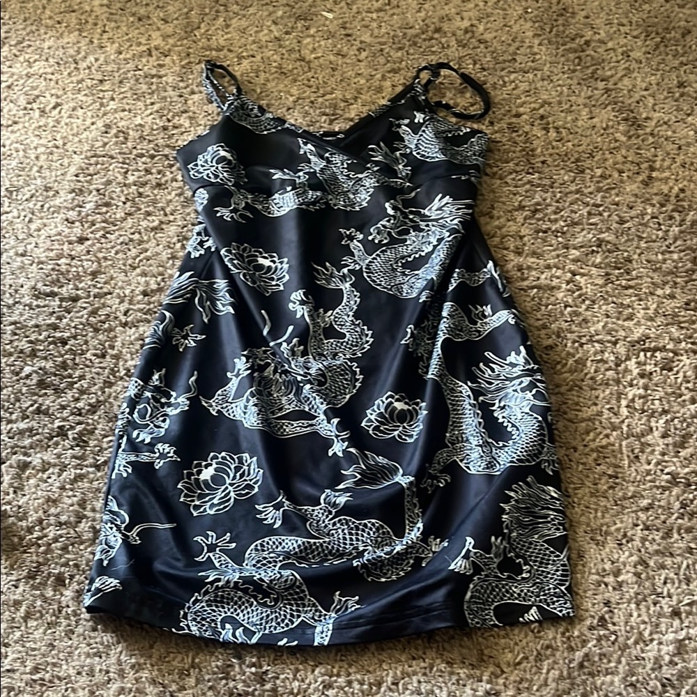 SHEIN Black and White Dragon Print Mini Dress